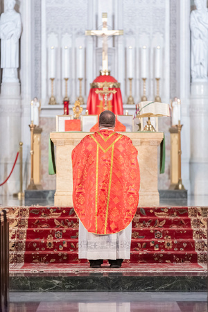 Fr. Joe Mancini Celebrates the Feast of St. Blaise and the Blessing of Throats at St. Stephen's Church, February 3, 2022 - Kearny, NJ